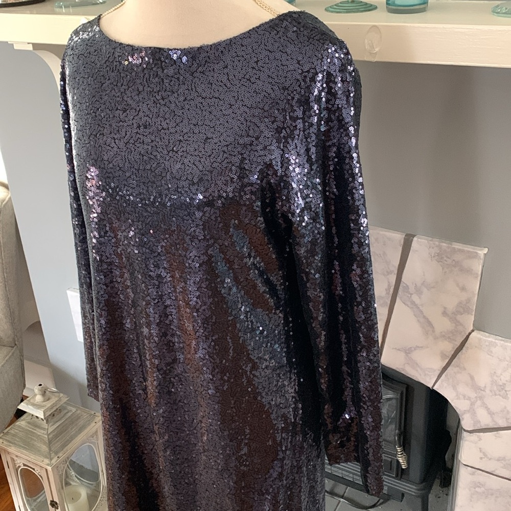 Vision For Innovation Dress - Picture 7 of 15